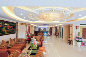 Отель Linh Phuong 3 Hotel  Кантхо